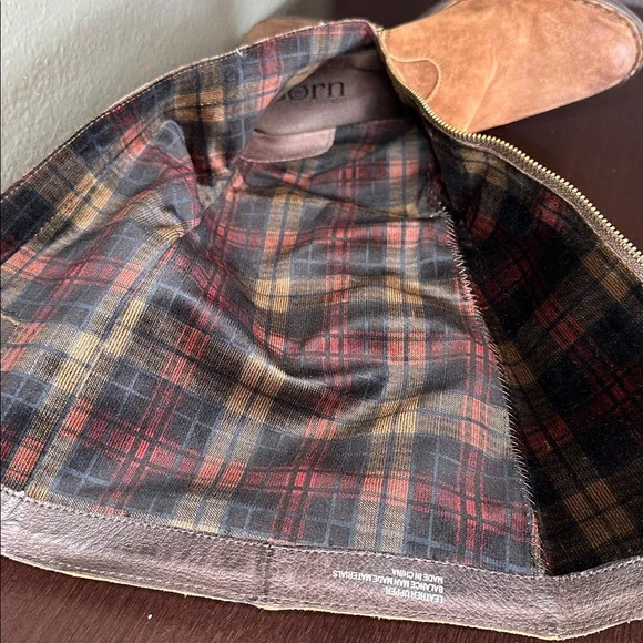 Born Suede Boots (7.5) - Picture 11 of 11